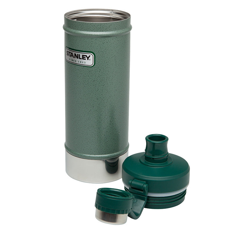 Stanley Classic Vacuum Water Bottle 0.6L – GatoMALL - Shop for Unique Brands