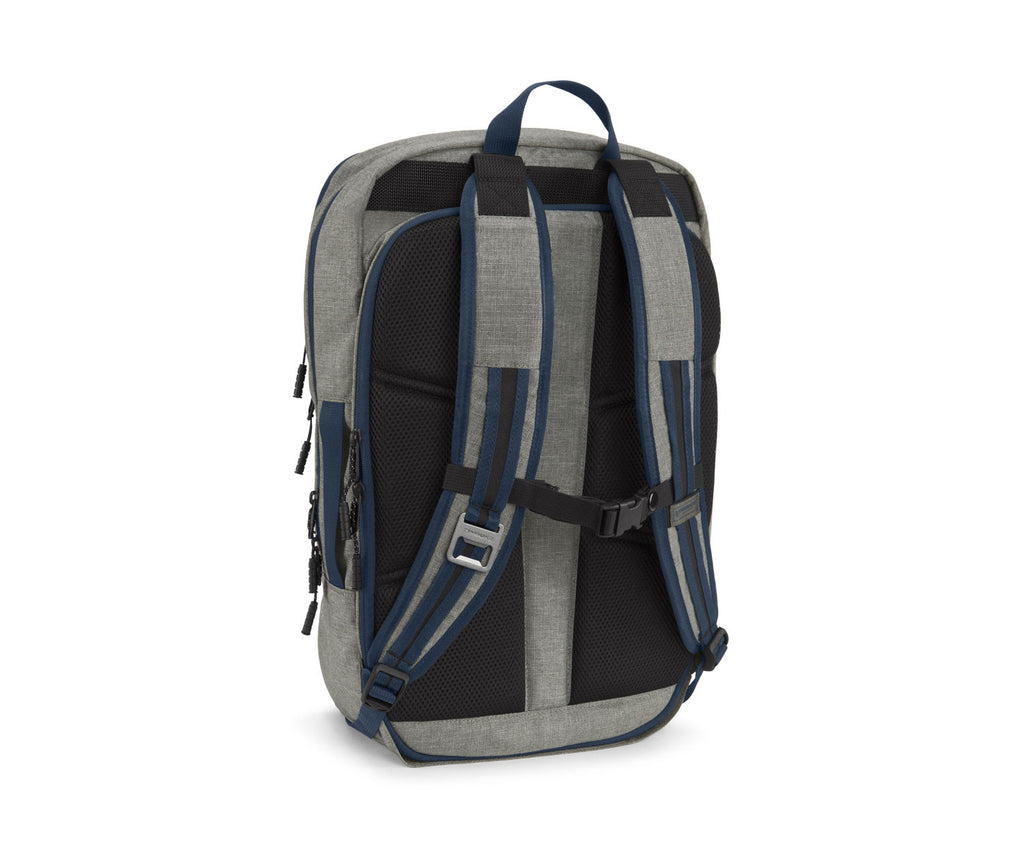 Command 2025 laptop backpack